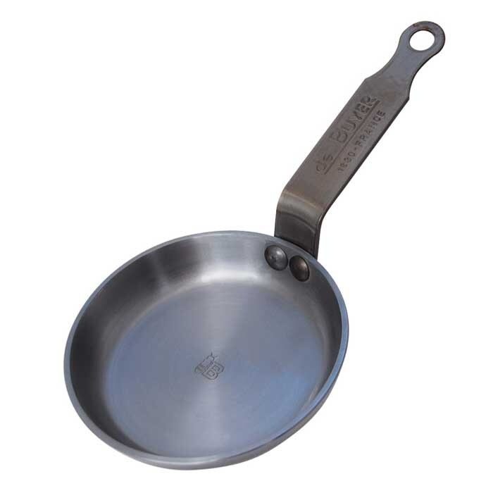 Mineral B Country Frying Pan, 24 cm - De Buyer @ RoyalDesign
