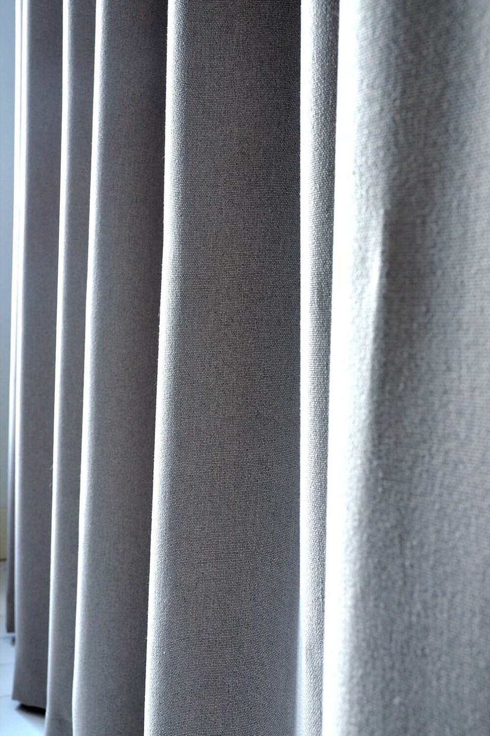 Wales Curtain 140x290 cm, Warm grey - Mimou @ 