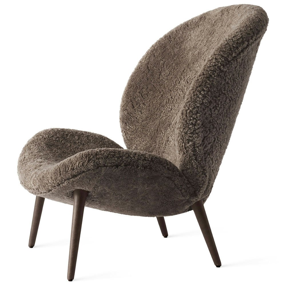 466 Lodge Lounge Chair, Patent Dark Oak / Curly 07